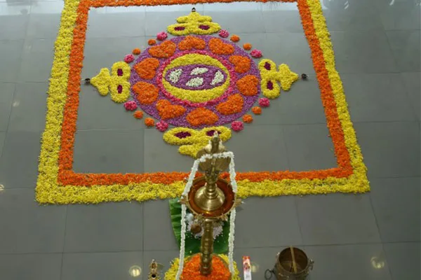 Pookkalam - Popular Hyundai